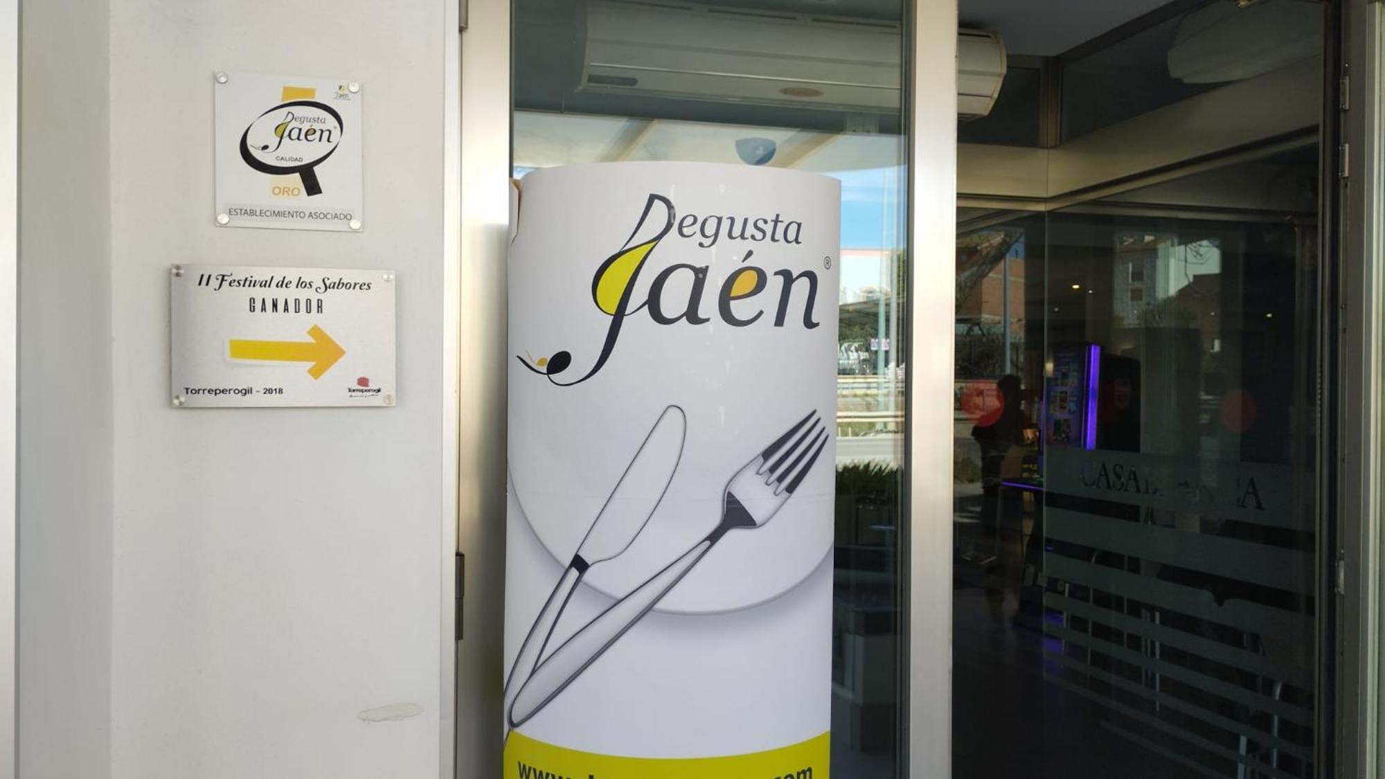 Pension Restaurante Casablanca Torreperogil Екстериор снимка
