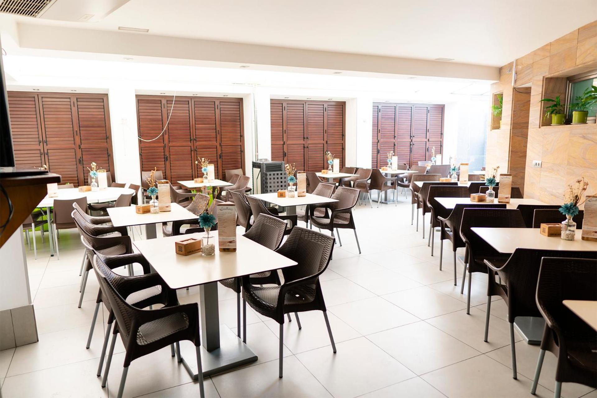 Pension Restaurante Casablanca Torreperogil Екстериор снимка