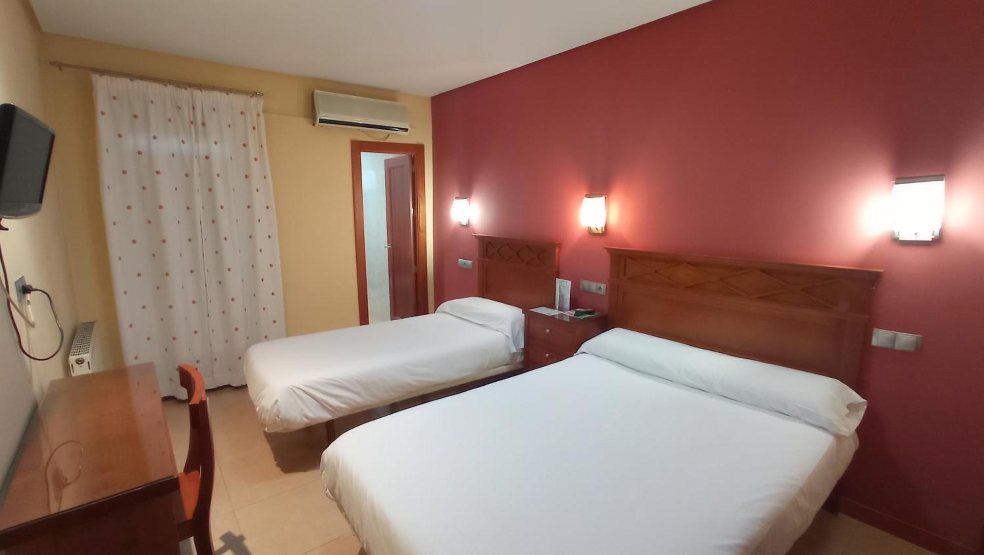 Pension Restaurante Casablanca Torreperogil Стая снимка