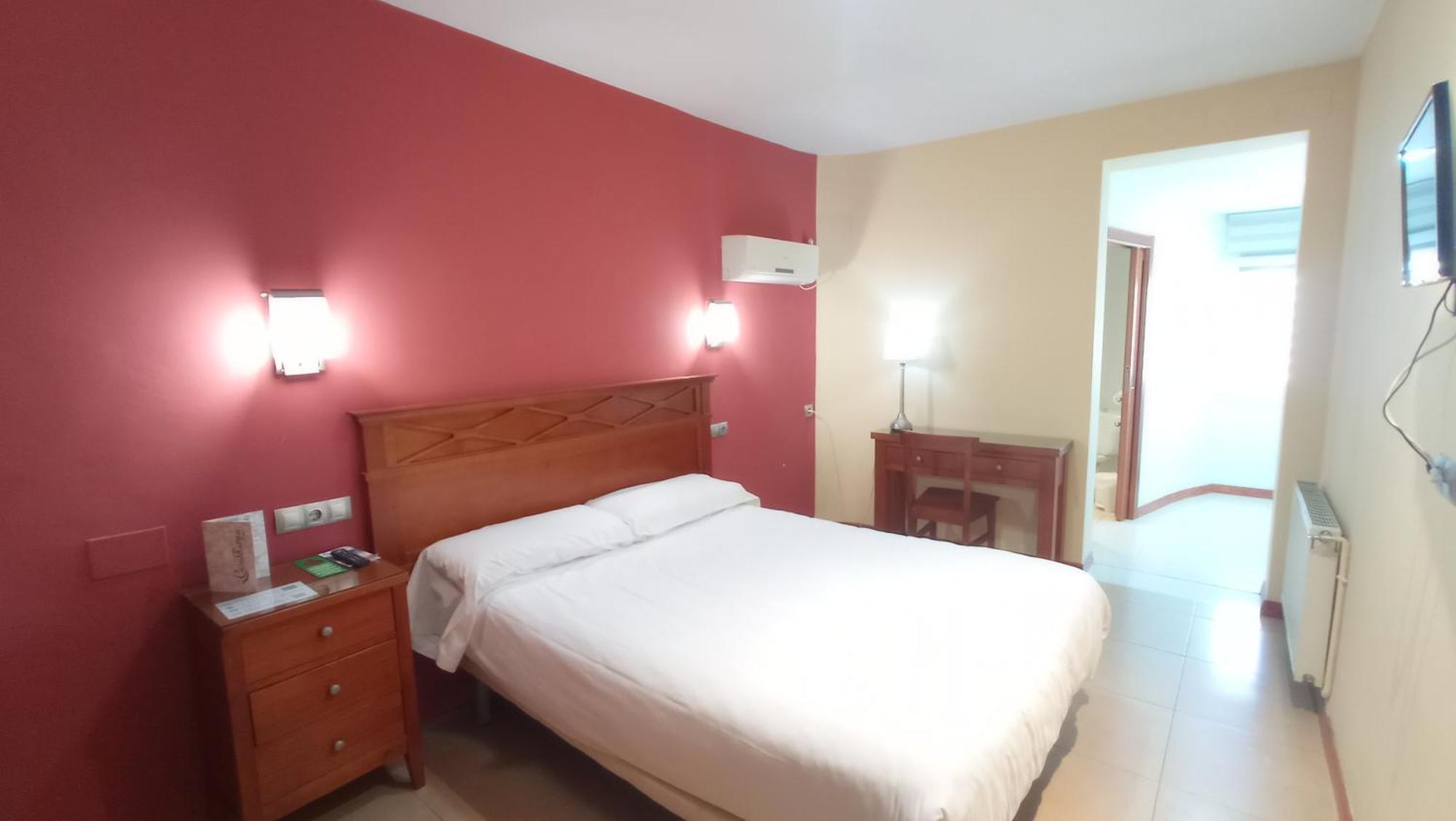 Pension Restaurante Casablanca Torreperogil Екстериор снимка