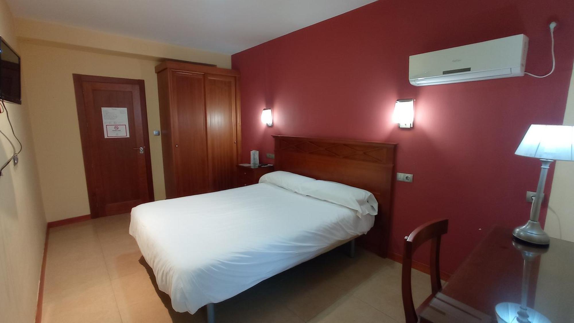 Pension Restaurante Casablanca Torreperogil Стая снимка