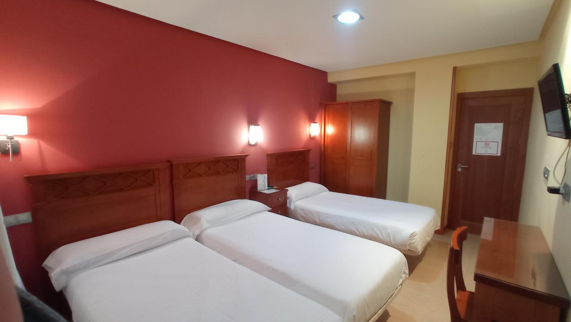 Pension Restaurante Casablanca Torreperogil Стая снимка